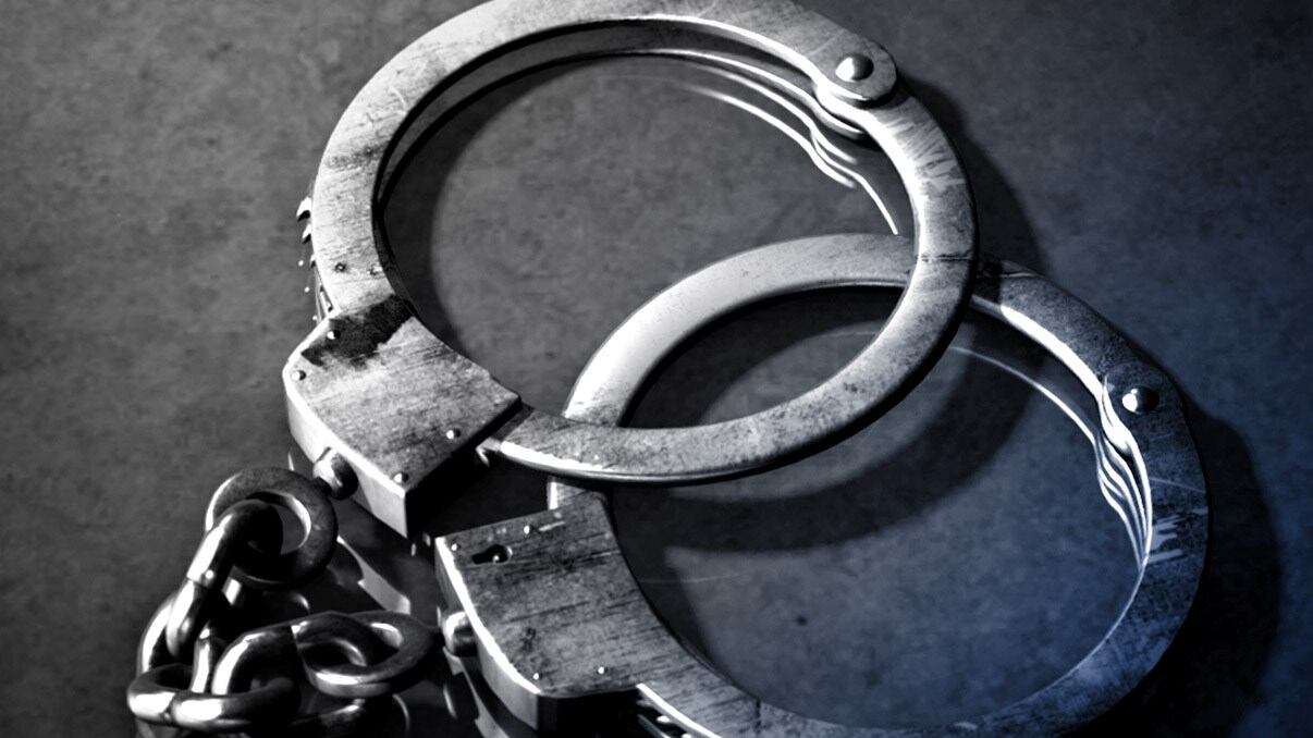 LCSO: Traffic stop leads to arrest of wanted fugitive following multi-county chase - Vimarsana News
