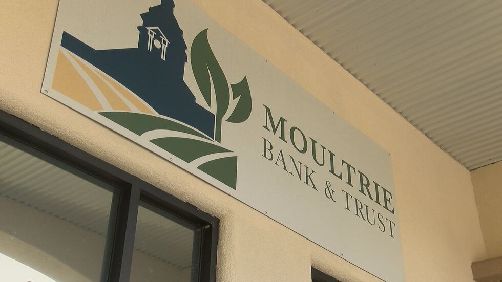 Moultrie Bank and Trust reports they've lost $8,800 due to mail thefts.