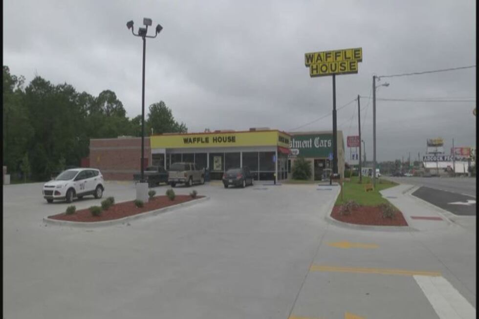 The Waffle House at 706 W. 7th St., where $500 was stolen on Thursday, July 18th.