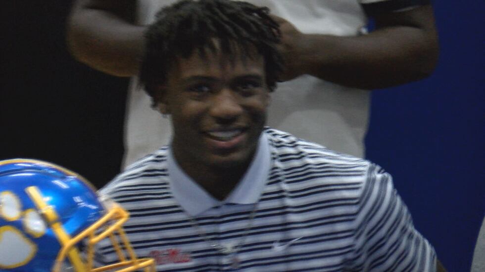 Ahmad 'AJ' Brown is signing with Ole Miss and will be an early enrollee this upcoming spring.
