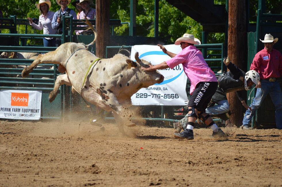 ABAC Rodeo Club presents Bulls and Broncs Rodeo event