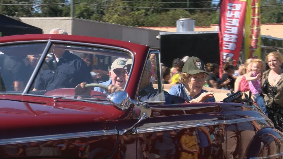 Jimmy Carter and Rosalynn Carter were special guests in the parade.